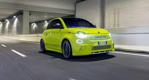 Coches Abarth en Maas